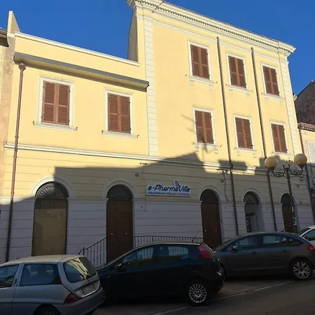 Civico 9 Konukevi 3*