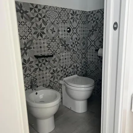 Civico 9 Konukevi 3*