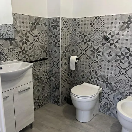 Konukevi Civico 9 3*